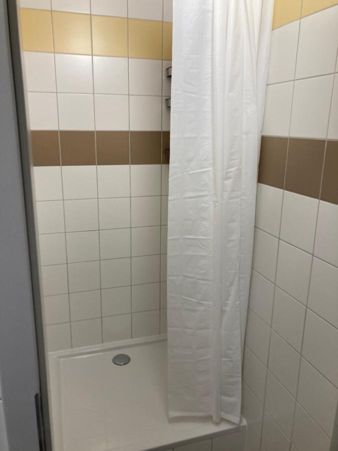 Hostel Przy Stadionie Jaworzno Kültér fotó